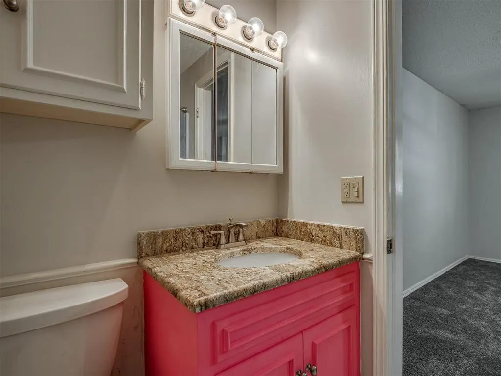 Photo 36 — 3037 W Wilshire Boulevard, Oklahoma City, OK 73116