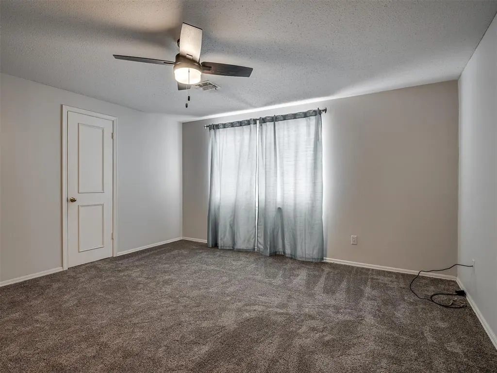 Photo 38 — 3037 W Wilshire Boulevard, Oklahoma City, OK 73116