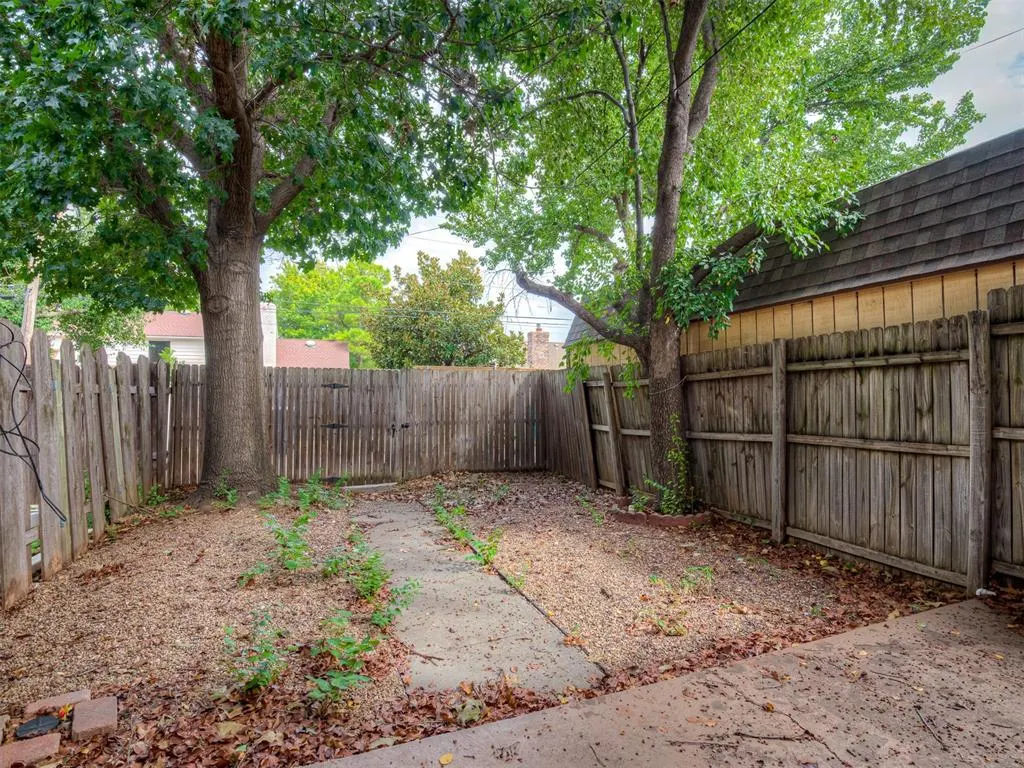 Photo 44 — 3037 W Wilshire Boulevard, Oklahoma City, OK 73116