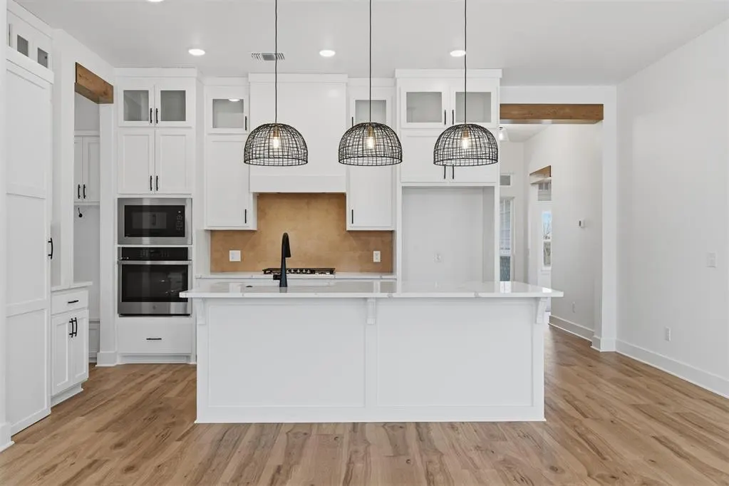 Photo 7 — 3017 James Way, Guthrie, OK 73044