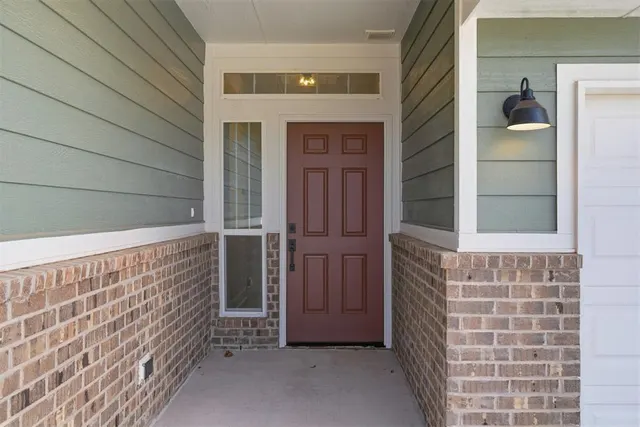 Photo 3 — 3017 James Way, Guthrie, OK 73044
