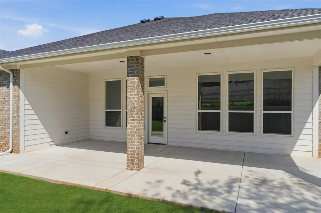 Photo 44 — 3017 James Way, Guthrie, OK 73044