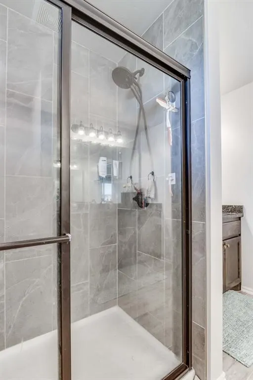 Photo 17 — 29999 Triple Crown Place, Cashion, OK 73016
