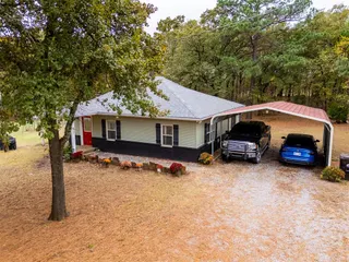 Sold home at 33109 Hardesty Road