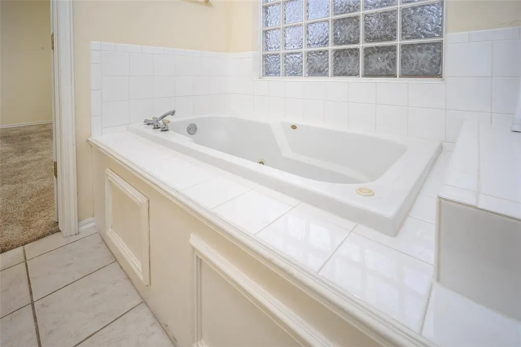 Photo 13 — 1640 Laurel Place, Edmond, OK 73003