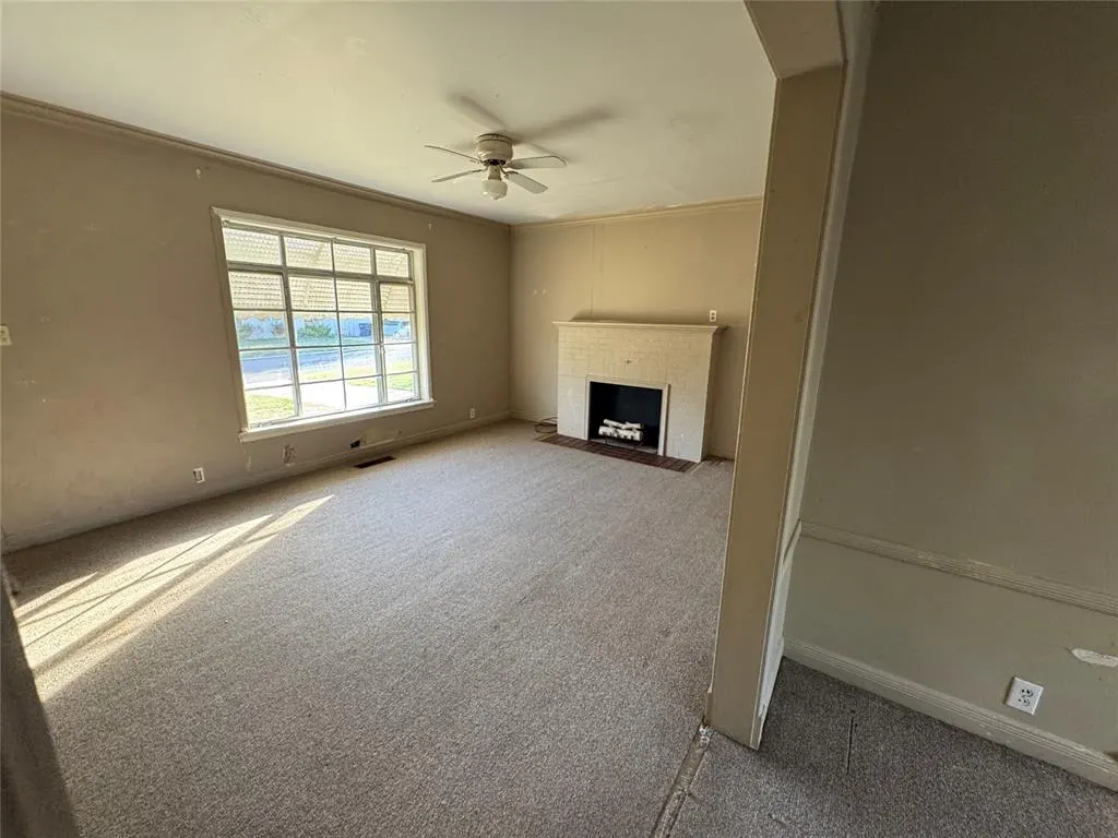 Photo 9 — 812 Hoover Street, Seminole, OK 74868