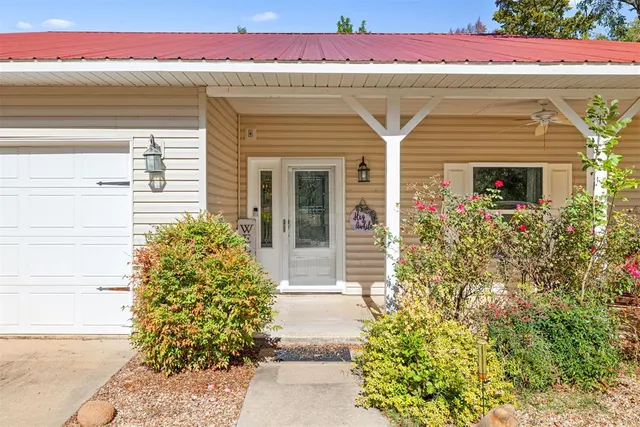Photo 4 — 3278 Charles F Cooper Memorial Drive, Sulphur, OK 73086