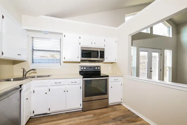 Photo 5 — 7623 NW 105th Terrace, Oklahoma City, OK 73162