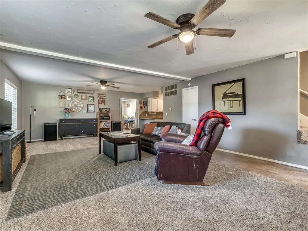 Photo 9 — 10608 N Military Avenue, Oklahoma City, OK 73114