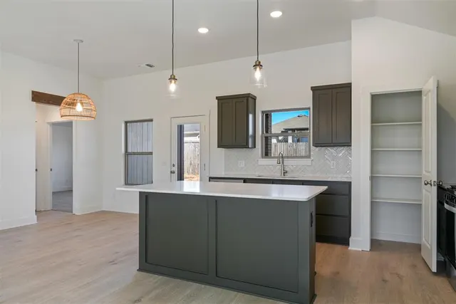 Photo 6 — 310 Woodrock Street, Harrah, OK 73045