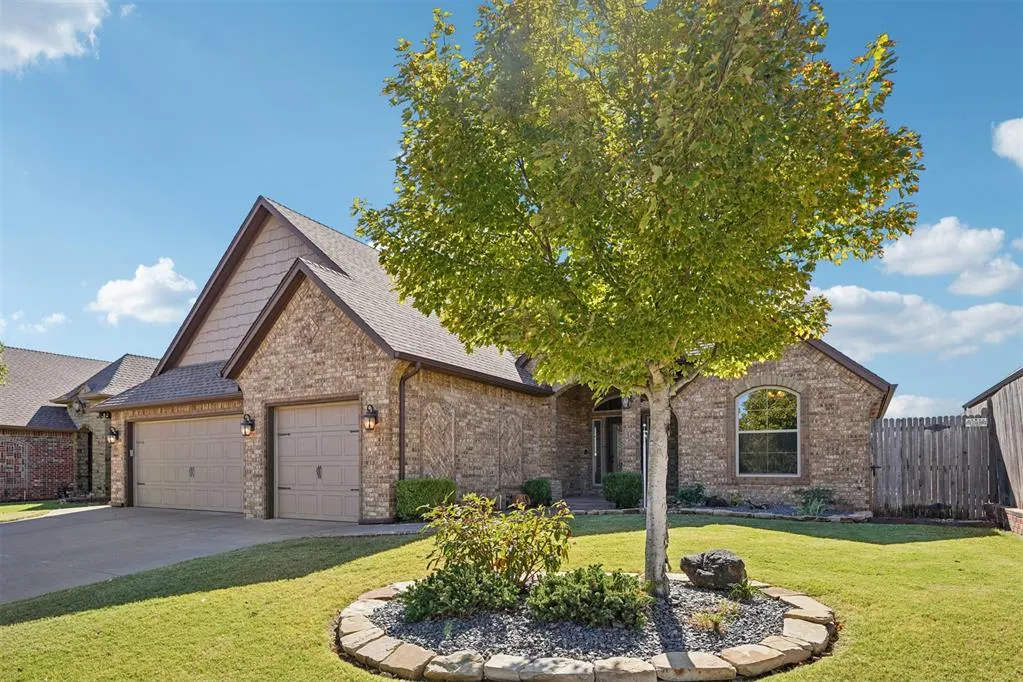 Photo 4 — 8900 NW 110th Street, Oklahoma City, OK 73162