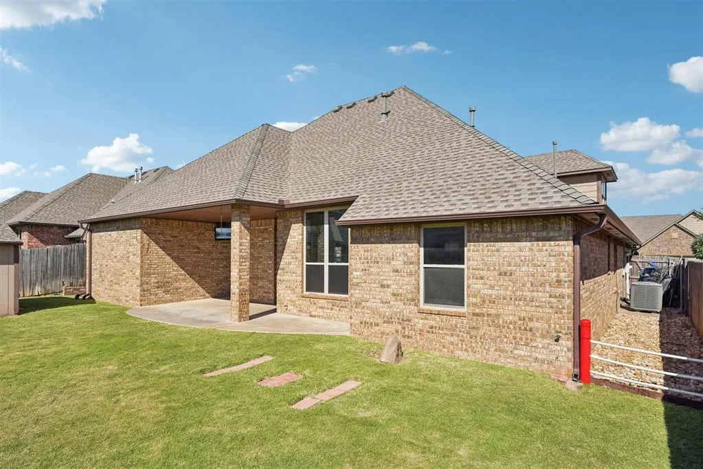 Photo 31 — 8900 NW 110th Street, Oklahoma City, OK 73162