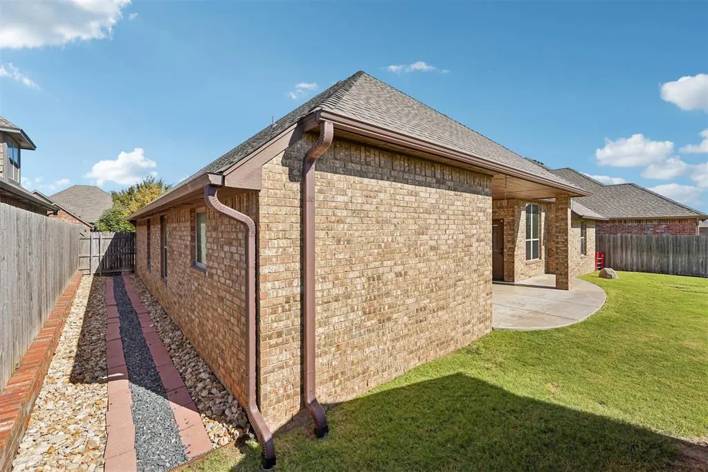 Photo 33 — 8900 NW 110th Street, Oklahoma City, OK 73162