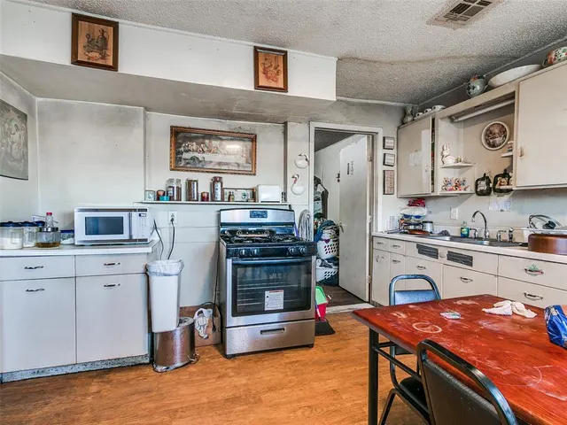 Photo 8 — 2228 NE 23rd Street, Oklahoma City, OK 73111
