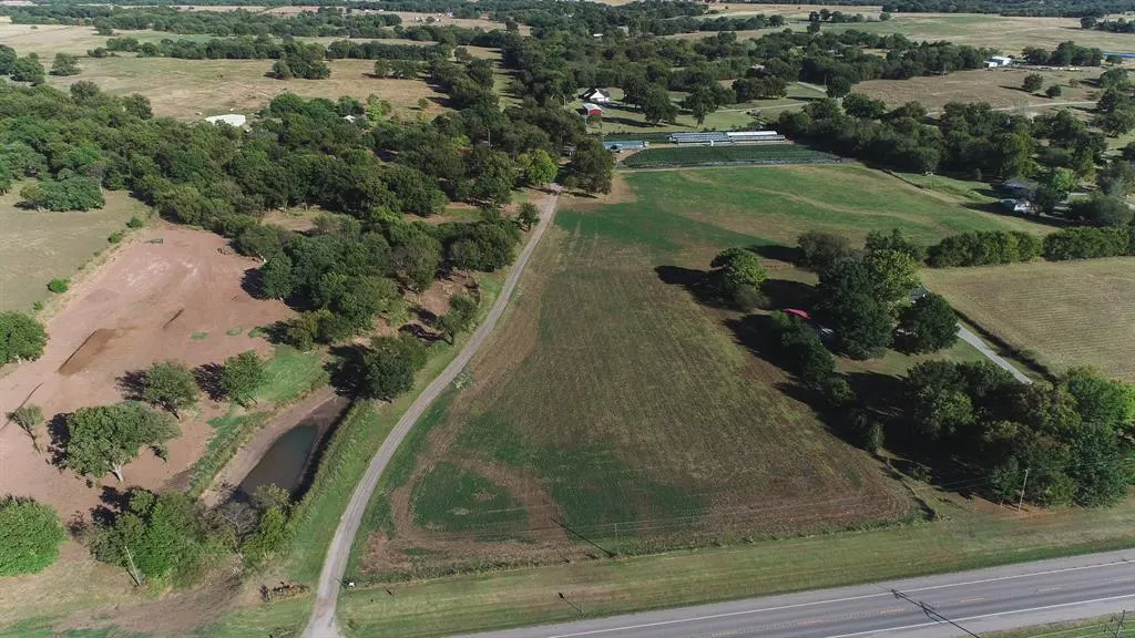 Photo 3 — 6926 N 77 Highway, Wynnewood, OK 73098