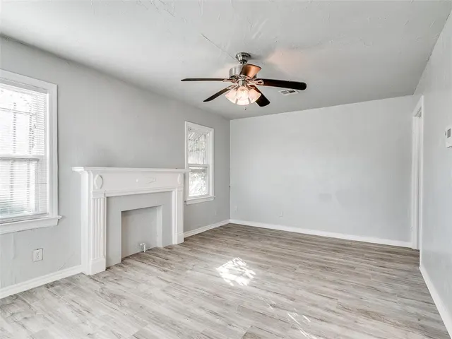 Photo 5 — 2220 NE 23rd Street, Oklahoma City, OK 73111