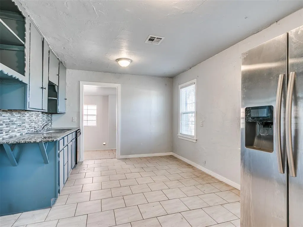 Photo 6 — 2220 NE 23rd Street, Oklahoma City, OK 73111