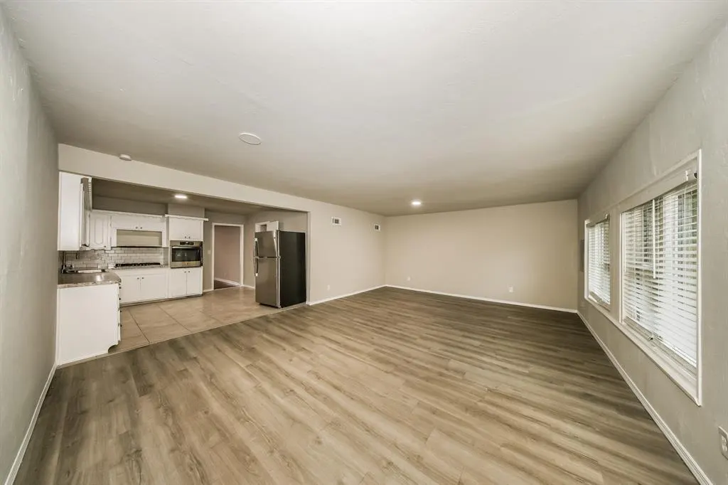 Photo 3 — 5206 N Beaver Avenue, Bethany, OK 73008