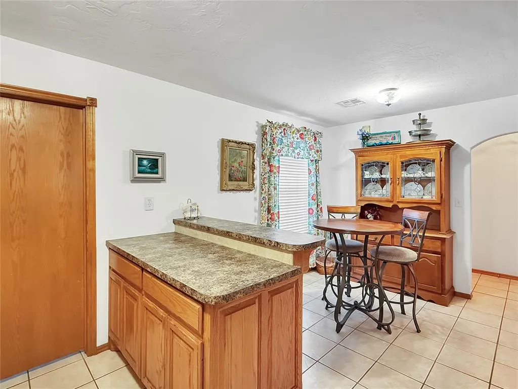 Photo 12 — 375 NE 9th Place, Newcastle, OK 73065