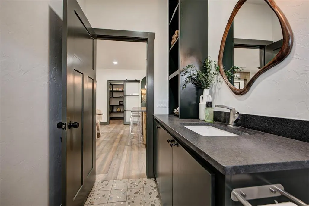 Photo 45 — 520 SW 31st Street, Oklahoma City, OK 73109