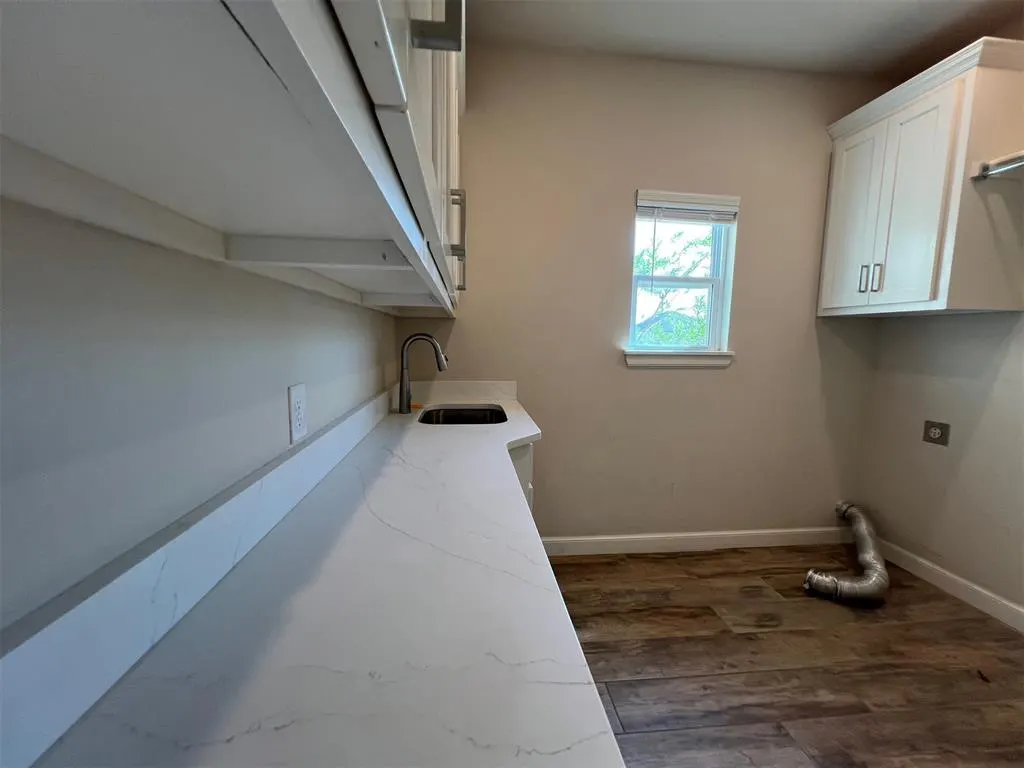 Photo 11 — 15700 Rockwell Park Lane, Edmond, OK 73013