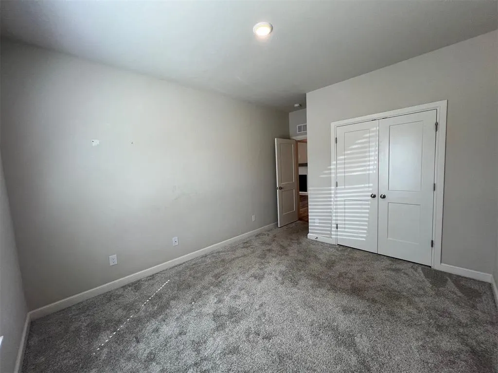 Photo 13 — 15700 Rockwell Park Lane, Edmond, OK 73013