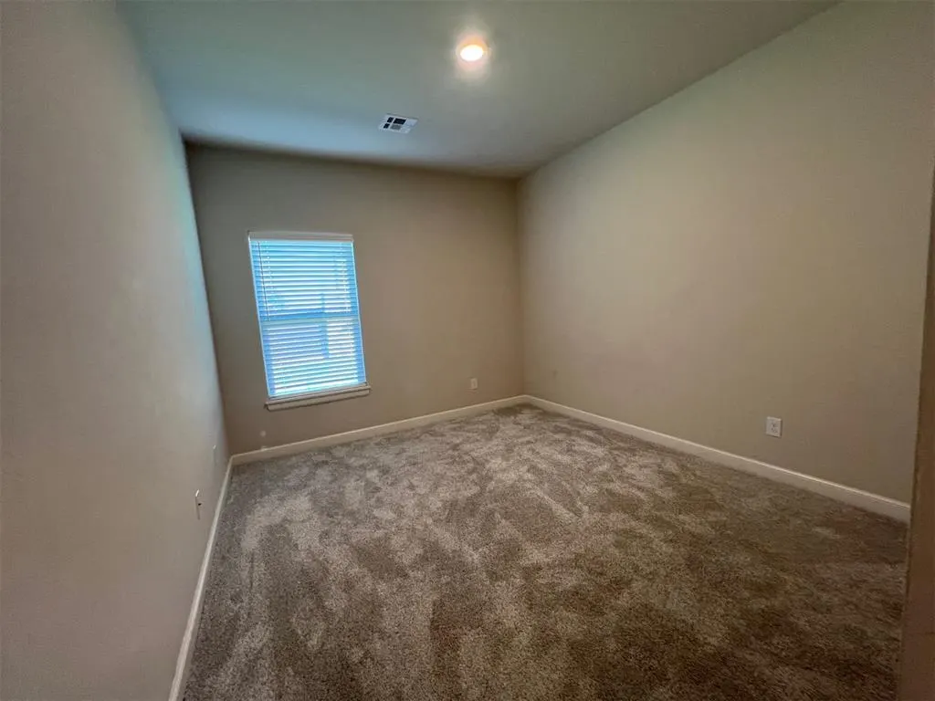 Photo 14 — 15700 Rockwell Park Lane, Edmond, OK 73013