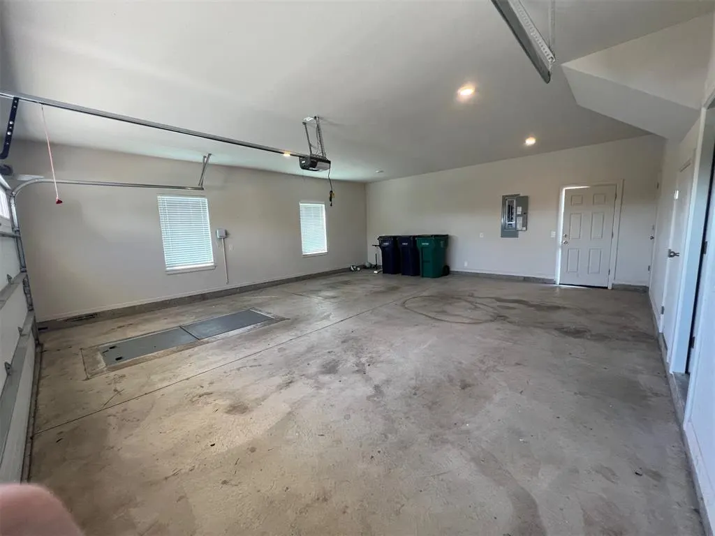 Photo 20 — 15700 Rockwell Park Lane, Edmond, OK 73013