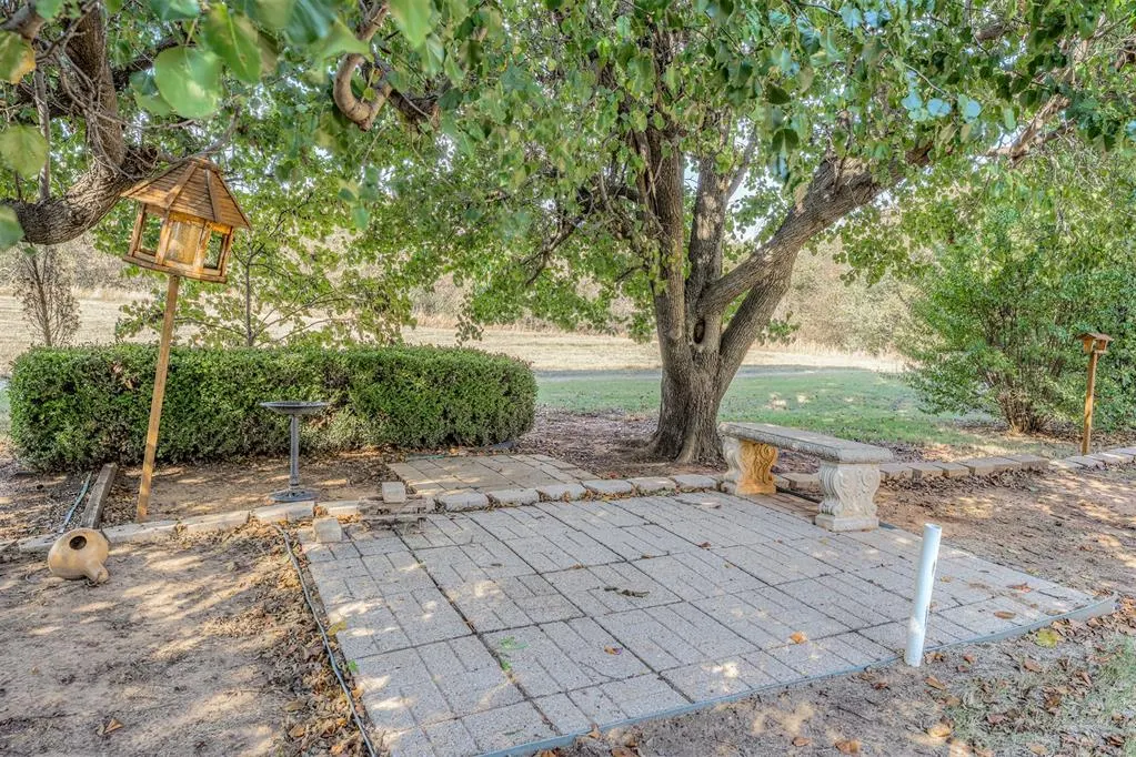 Photo 12 — 10305 S Fairview Drive, Oklahoma City, OK 73159