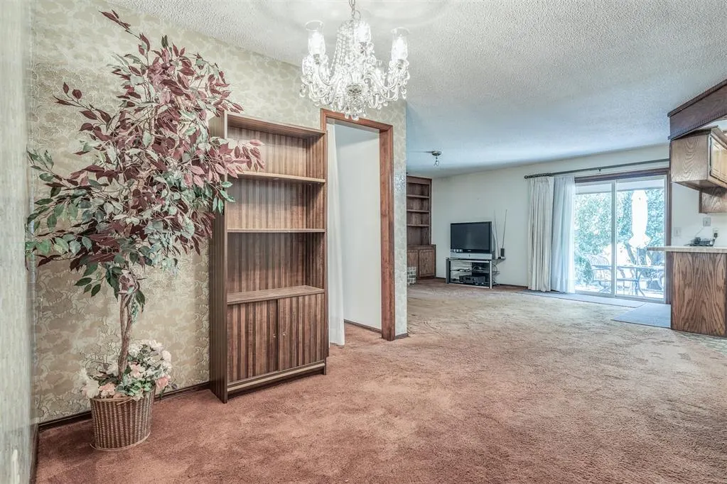 Photo 19 — 10305 S Fairview Drive, Oklahoma City, OK 73159