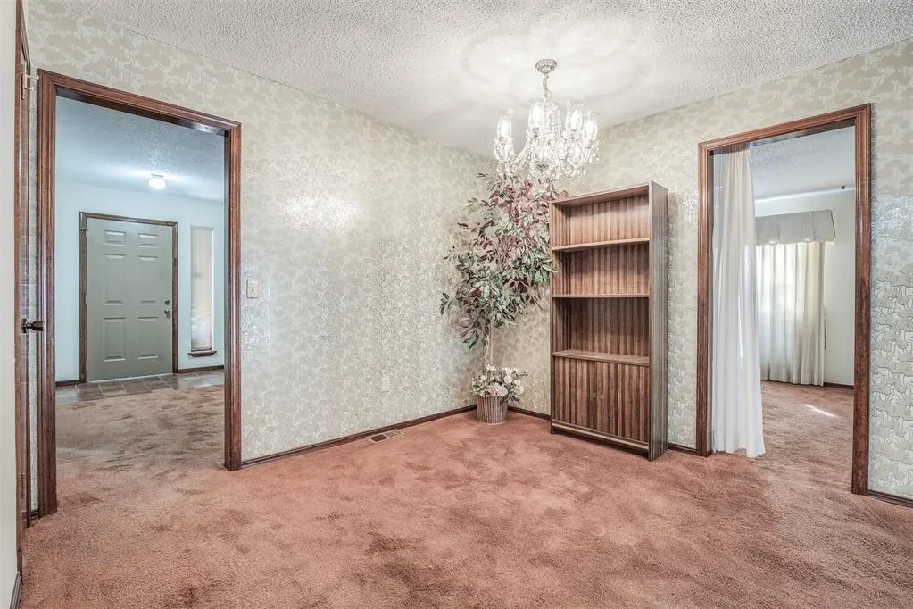 Photo 20 — 10305 S Fairview Drive, Oklahoma City, OK 73159