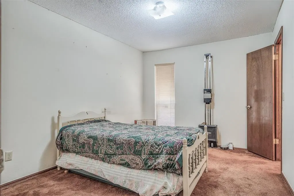 Photo 29 — 10305 S Fairview Drive, Oklahoma City, OK 73159