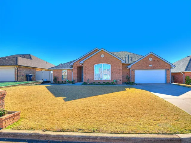 Photo 2 — 6004 SE 56th Street, Oklahoma City, OK 73135