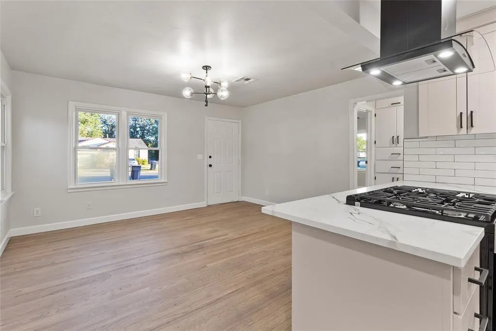 Photo 6 — 2332 NW 36th Street, Oklahoma City, OK 73112