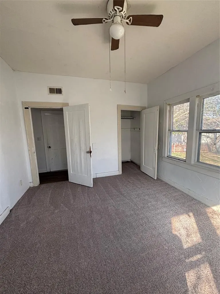 Photo 12 — 641 N Broadway, Shawnee, OK 74801