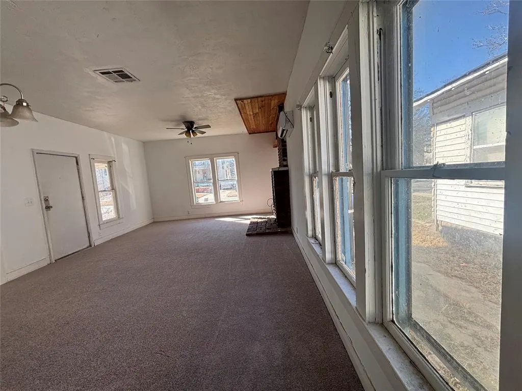 Photo 20 — 641 N Broadway, Shawnee, OK 74801