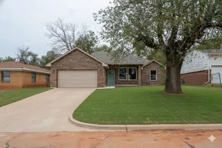 Sold home at 3205 NE 20th Street