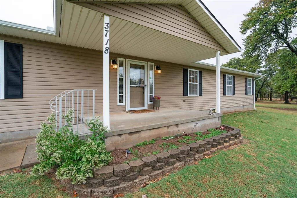 Photo 4 — 3718 N Bryan Avenue, Shawnee, OK 74804