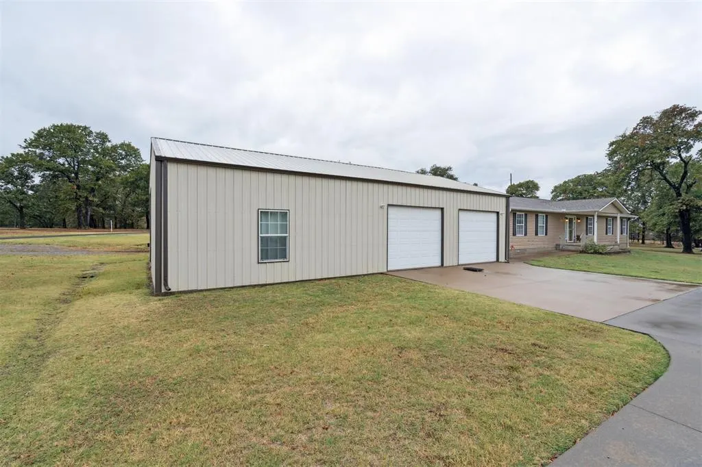 Photo 37 — 3718 N Bryan Avenue, Shawnee, OK 74804