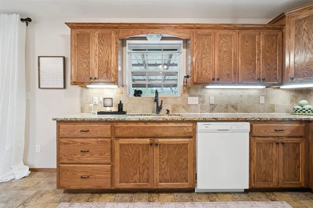 Photo 18 — 3718 N Bryan Avenue, Shawnee, OK 74804