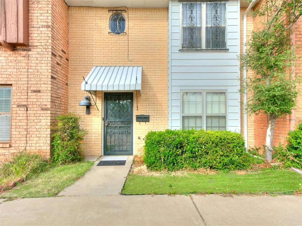 Photo 2 — 3101 W Wilshire, Oklahoma City, OK 73116