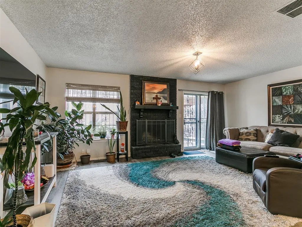 Photo 9 — 3101 W Wilshire, Oklahoma City, OK 73116