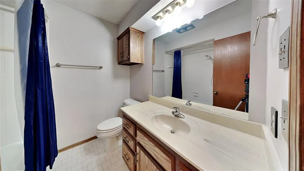 Photo 13 — 4723 Hemlock Lane, Oklahoma City, OK 73162