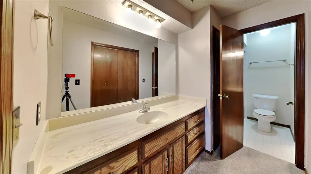 Photo 17 — 4723 Hemlock Lane, Oklahoma City, OK 73162