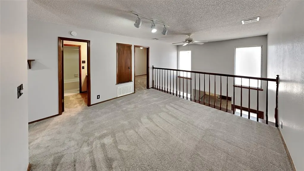 Photo 20 — 4723 Hemlock Lane, Oklahoma City, OK 73162