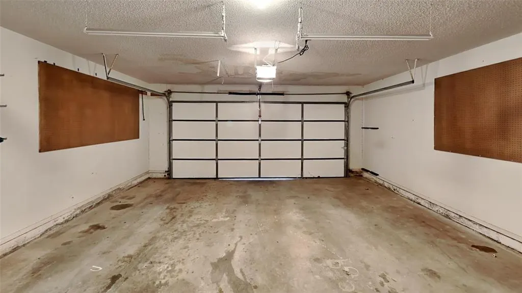 Photo 21 — 4723 Hemlock Lane, Oklahoma City, OK 73162