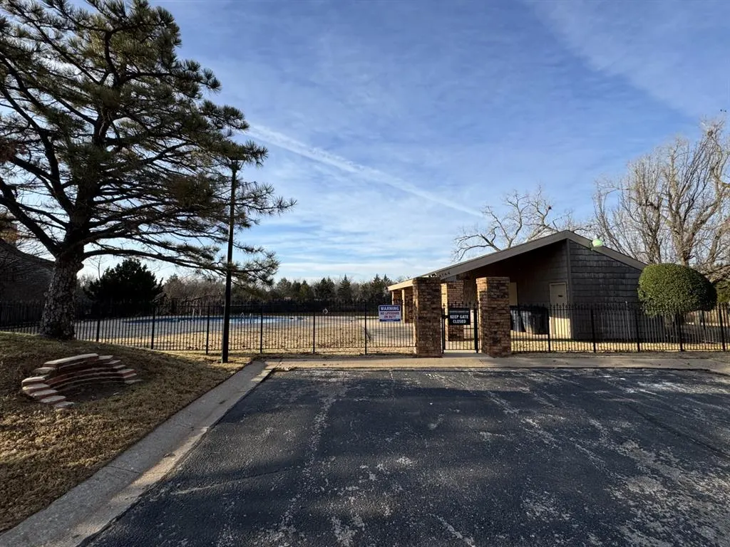 Photo 24 — 4723 Hemlock Lane, Oklahoma City, OK 73162