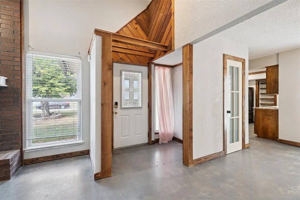 Photo 2 — Address unavailable, Midwest City, OK 73130