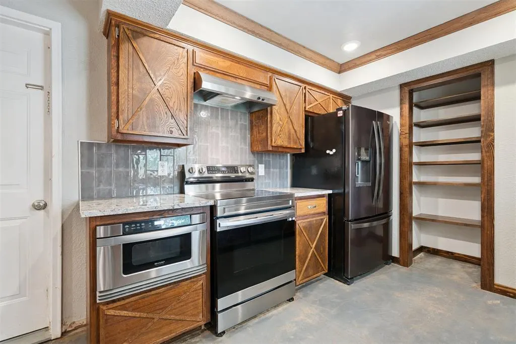 Photo 14 — Address unavailable, Midwest City, OK 73130