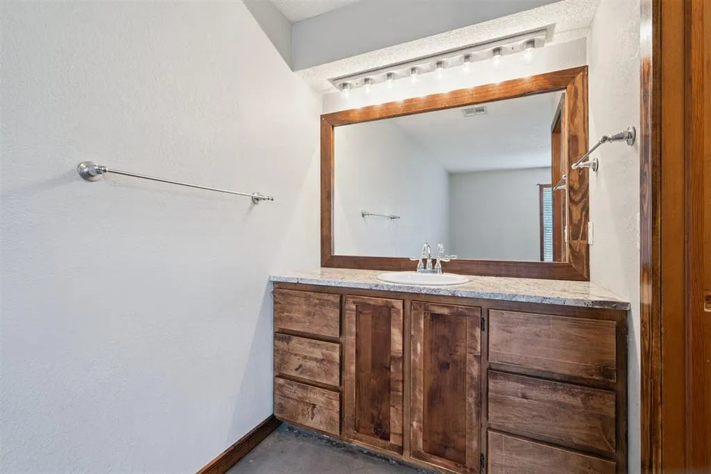 Photo 33 — Address unavailable, Midwest City, OK 73130